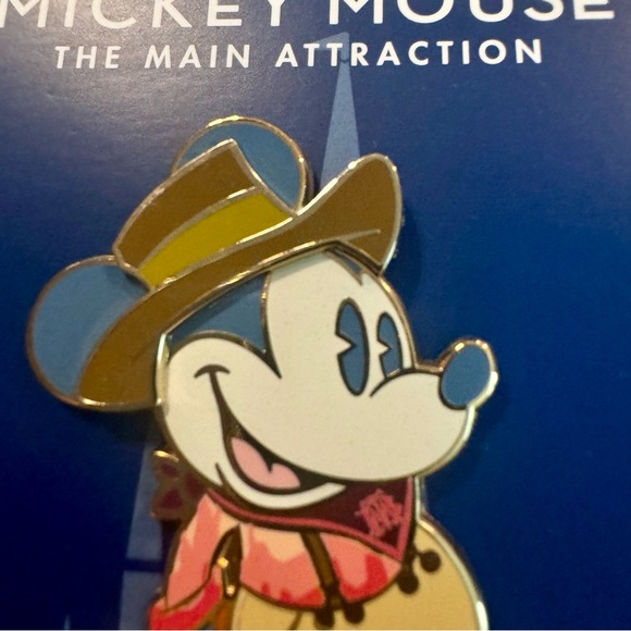 NWT. Disney Big Thunder Mountain - Mickey Mouse Main Attraction jumbo pin. - Picture 4 of 8